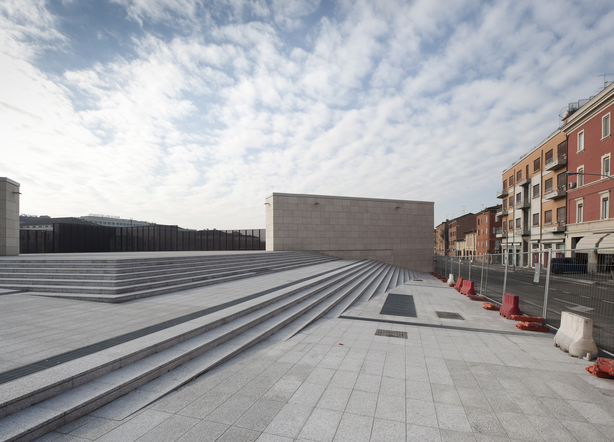 Piazza Memoriale Shoah (4)