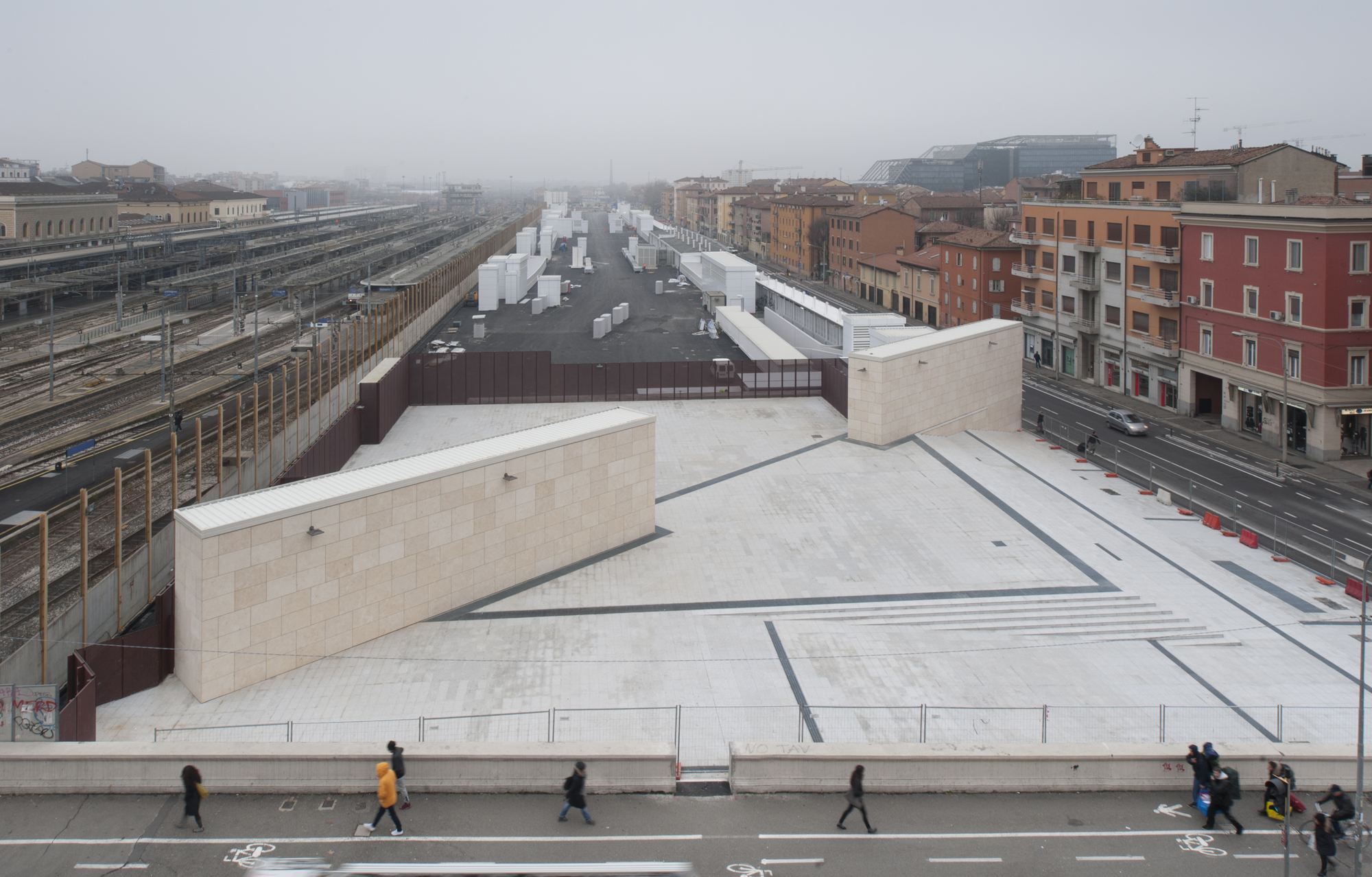 Piazza Memoriale Shoah (6)