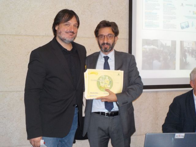 Cleto Carlini ritira il premio Ecomondo per Comune Bologna