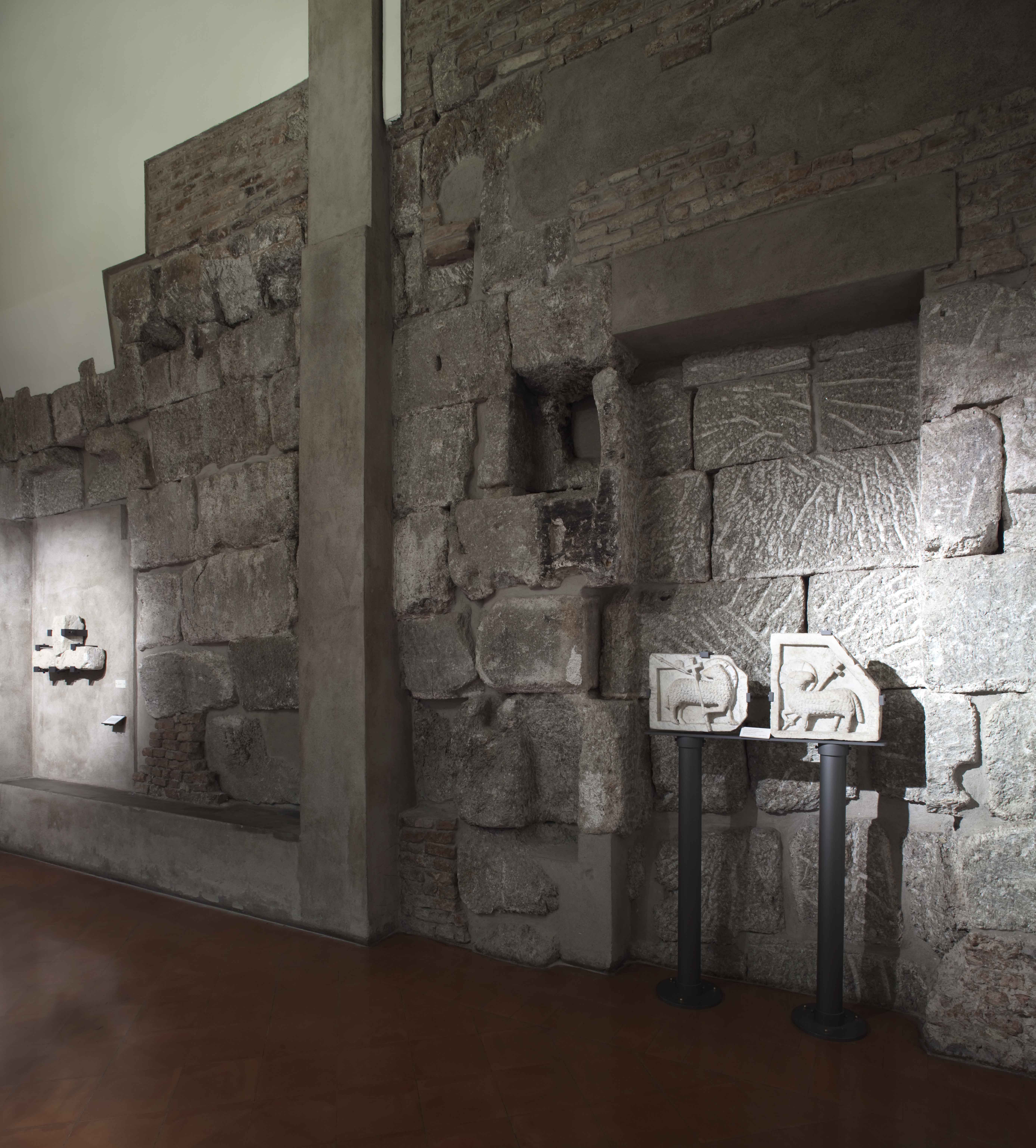 MuseoMedievale_mostra_Bologna_1116_fig