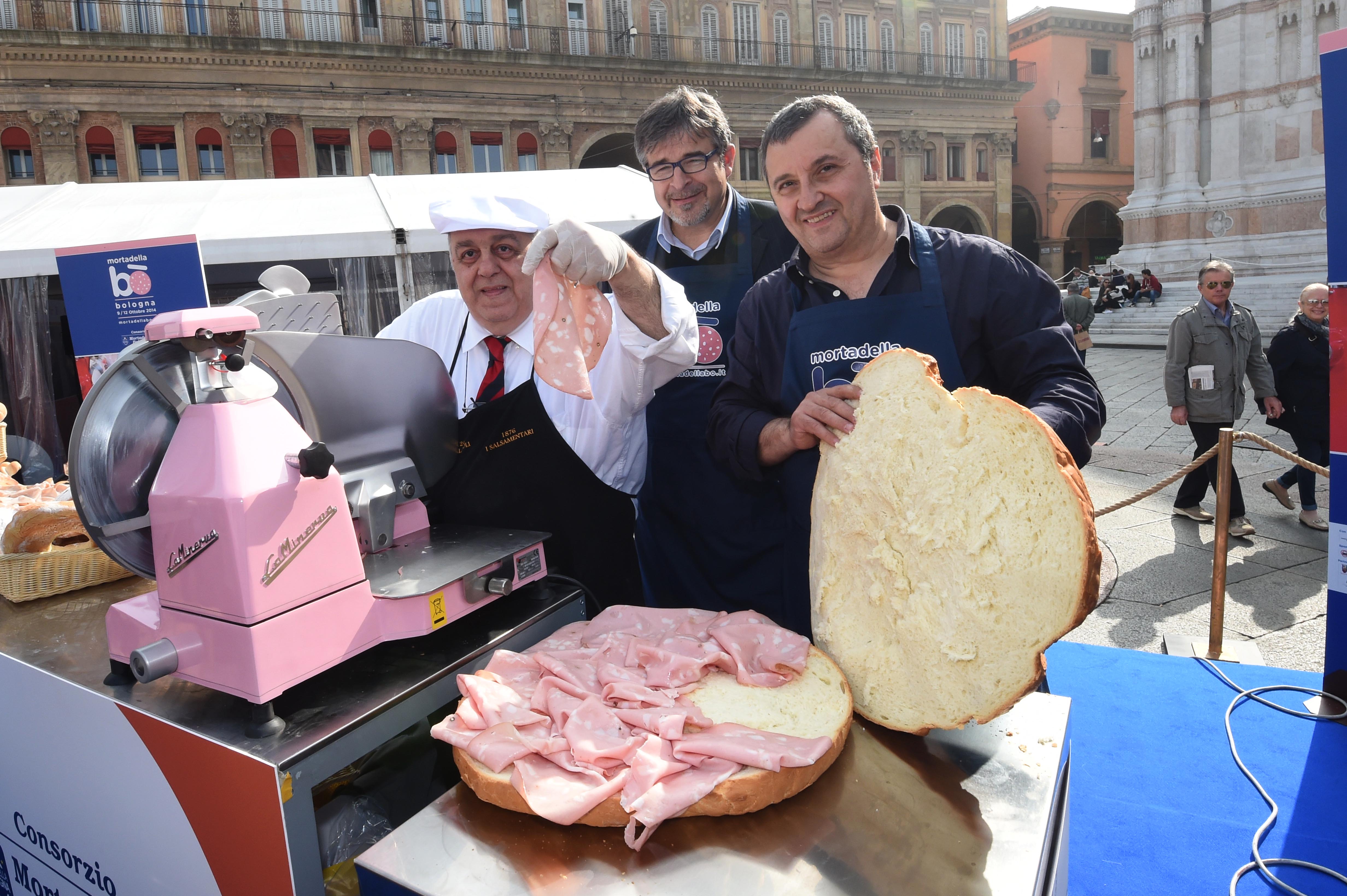 Farcitura maxi rosetta con Mortadella Bologna IGP