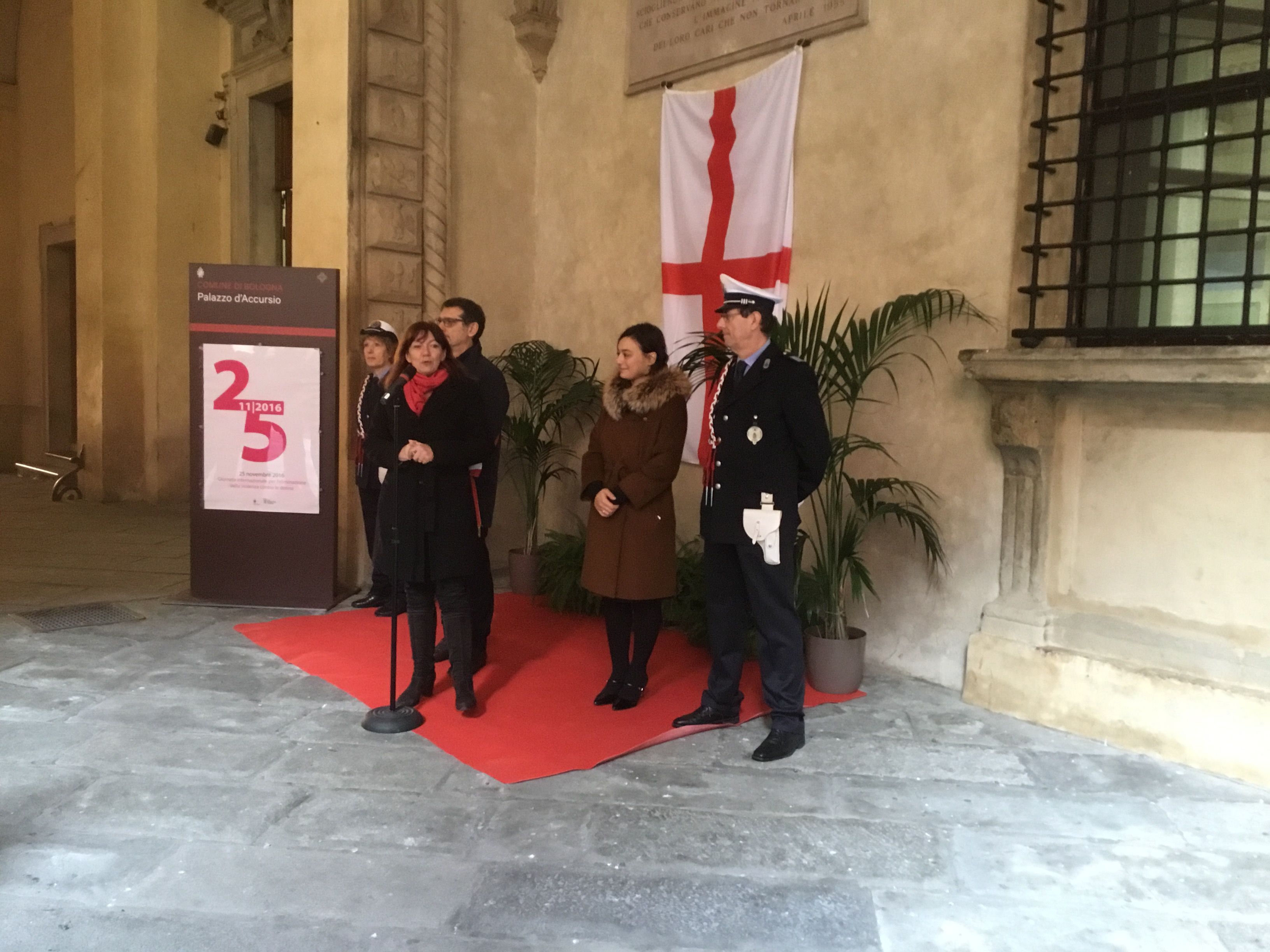 Zaccaria, Merola, Guidone, targa commemorativa 25 novembre