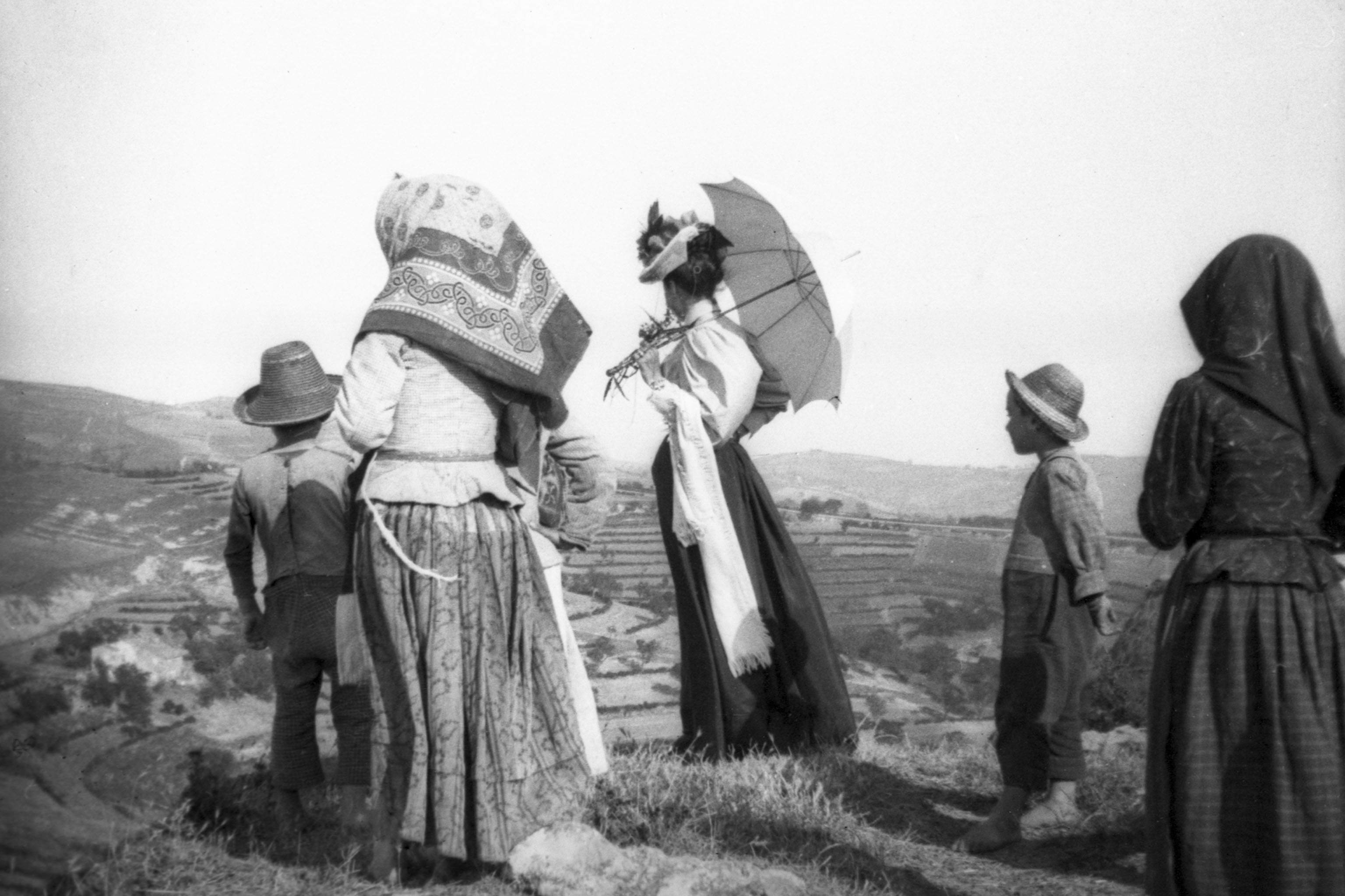 Giuseppe_Michelini_Passeggiata_in_collina_1910