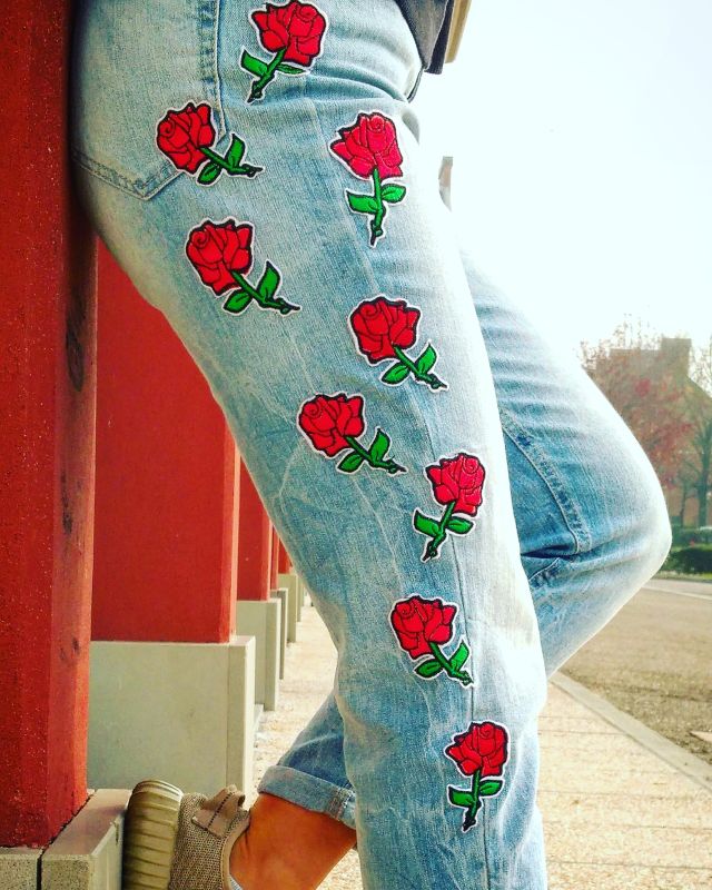 Kreizy_jeans con rose