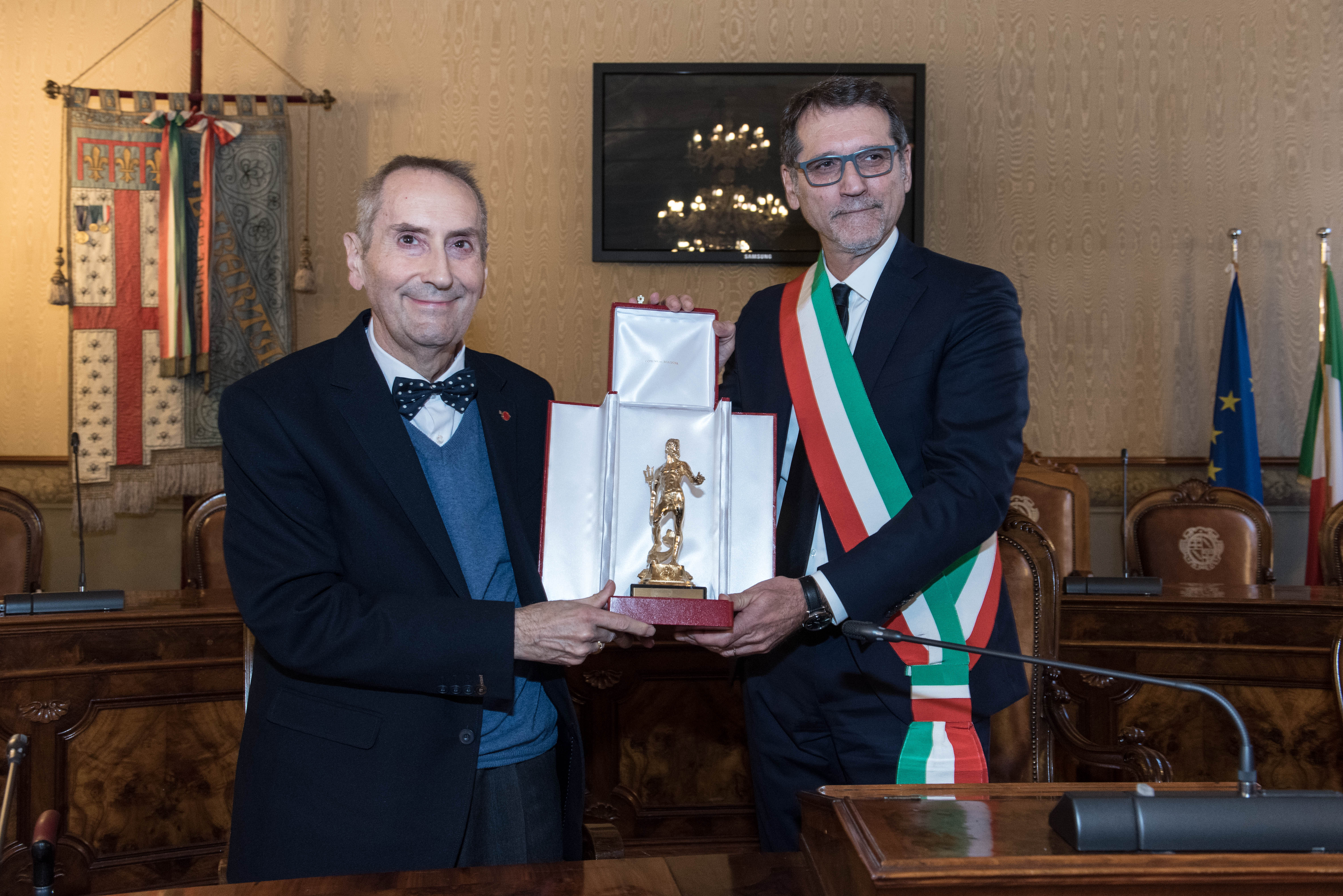 023_05122018_Nettuno_Oro_Franco_Grillini_N