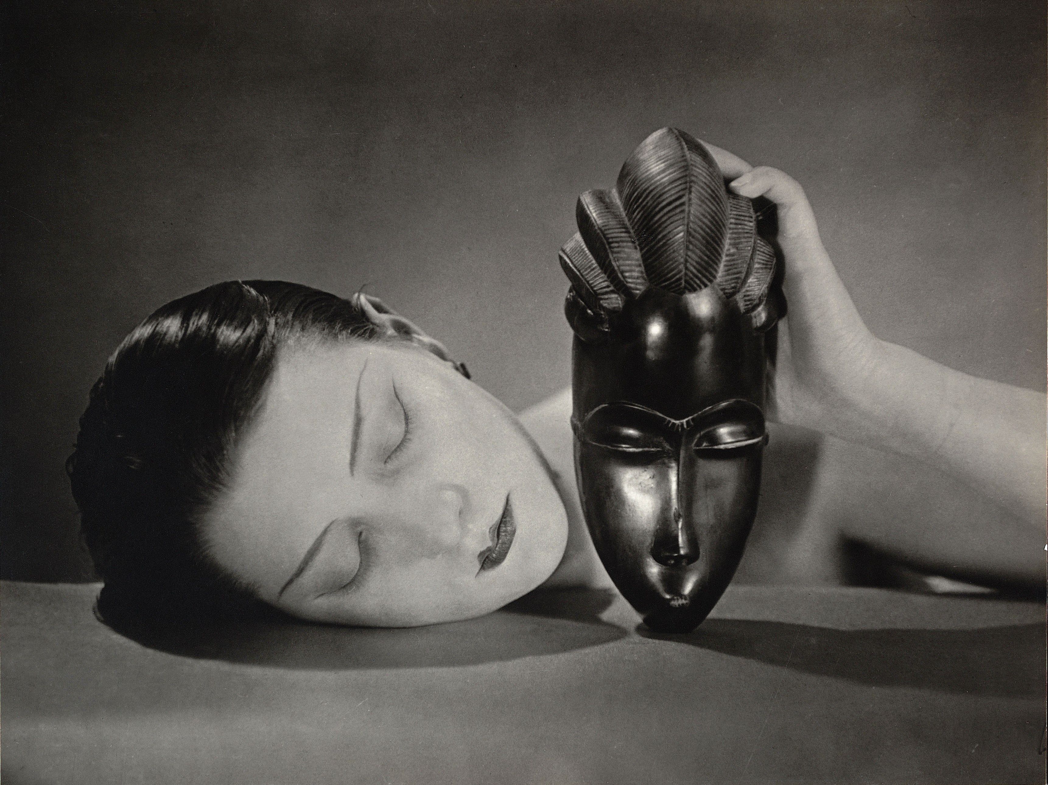 463_Man Ray Original_Noire et Blanche