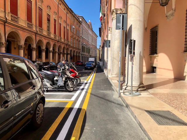 Mobilità ciclabile_via Galliera 2