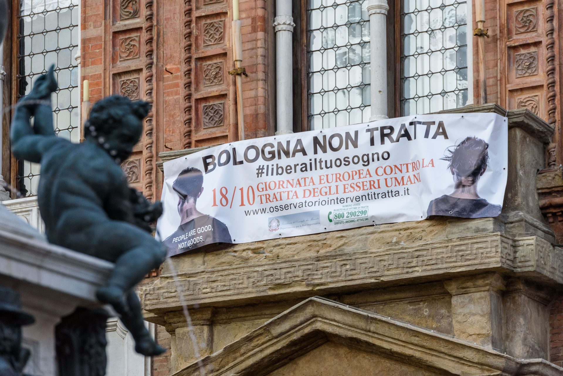 Bologna non tratta Palazzo d'Accursio foto di Giorgio Bianchi per Comune di Bologna