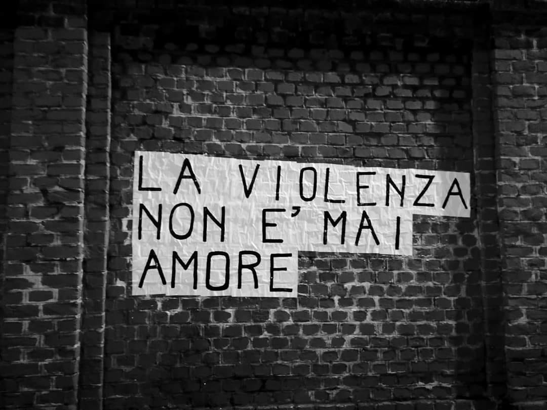 la violenza non e amore