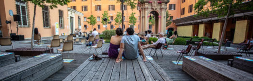 cortile in comune-foto interna